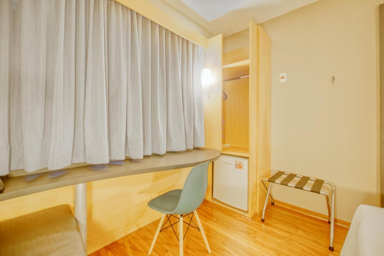 Hus Hotel Dourados Exteriér fotografie